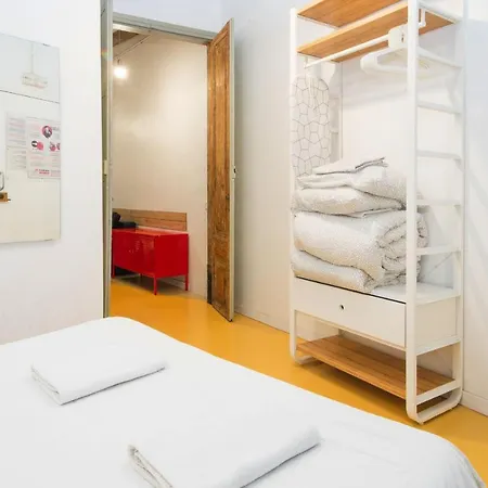 Akad Sweet Home Barcelona Exterior photo